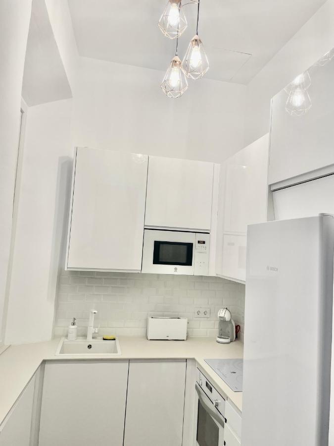 Picasso'S Tres Puertas 4 Bedrooms Malaga Exterior photo